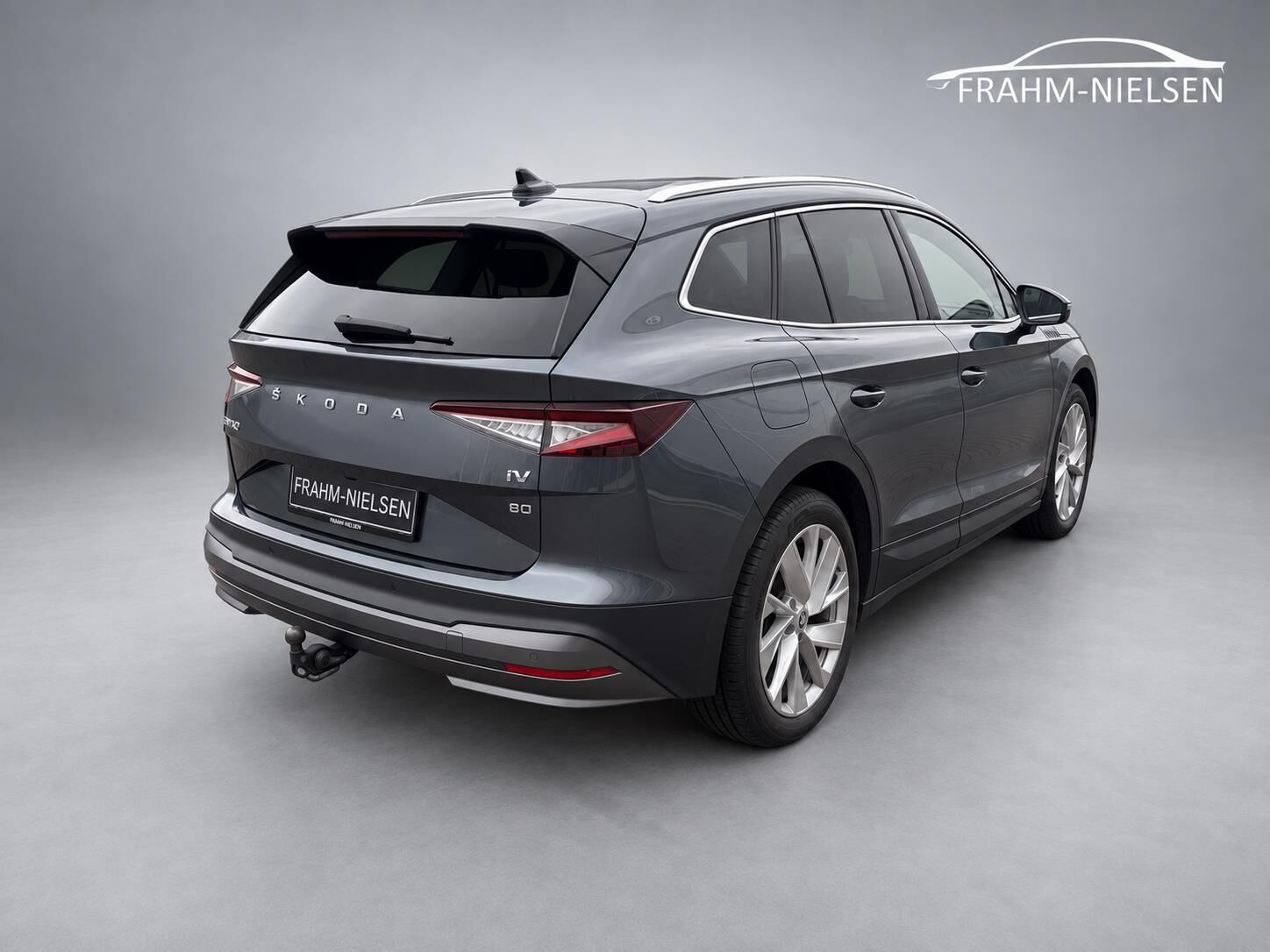 Grå Skoda Enyaq fra 2022