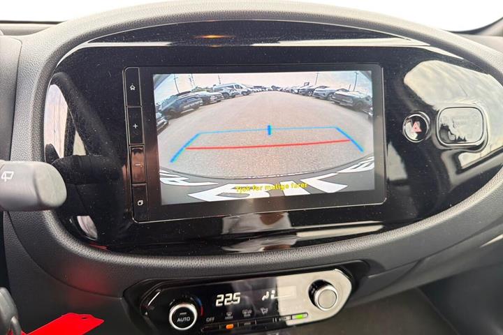 Hvid Toyota Aygo X fra 2025