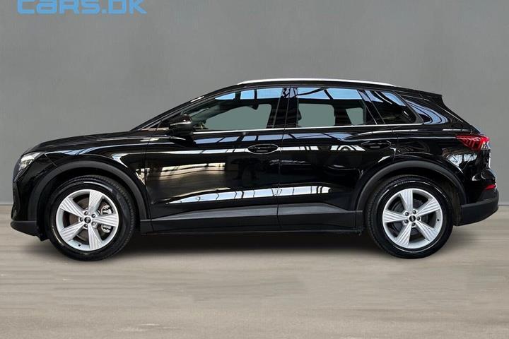 Sort Audi Q4 fra 2024