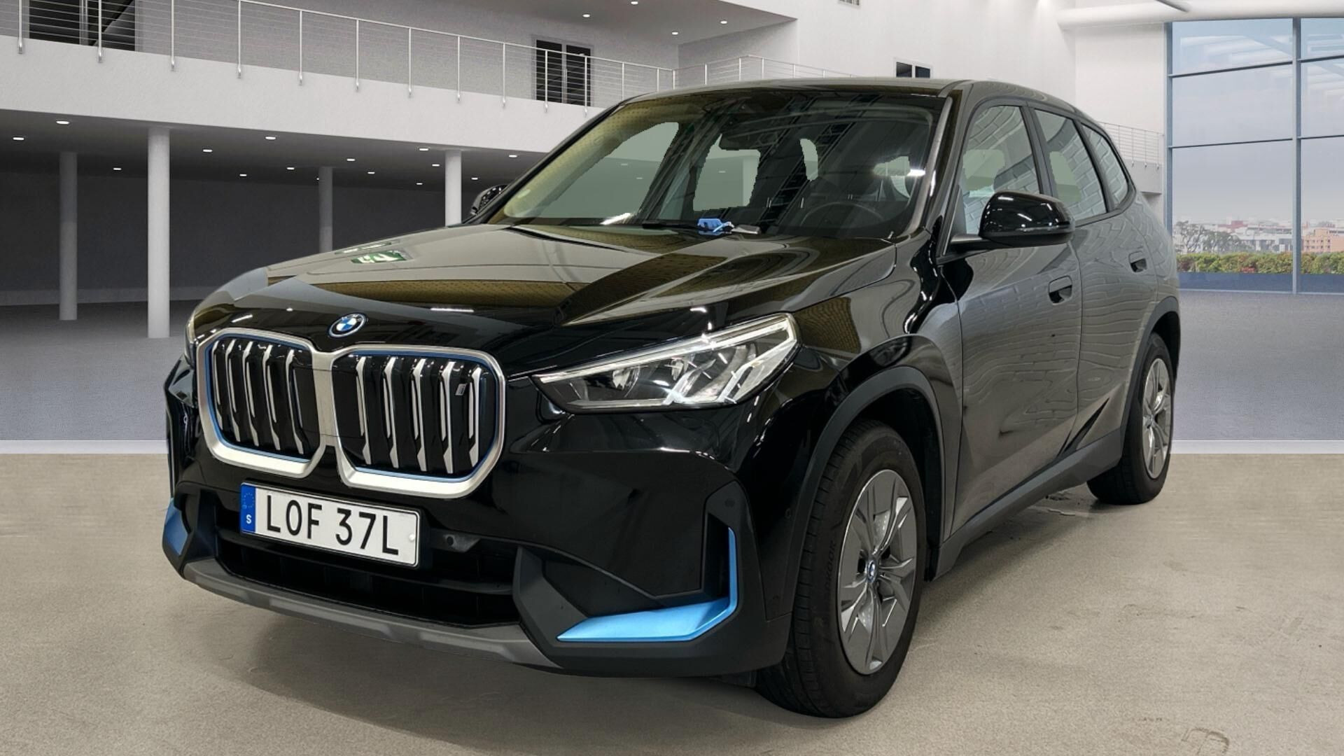 BMW iX1 xDrive30 EL 4x4 313HK 5d Aut.