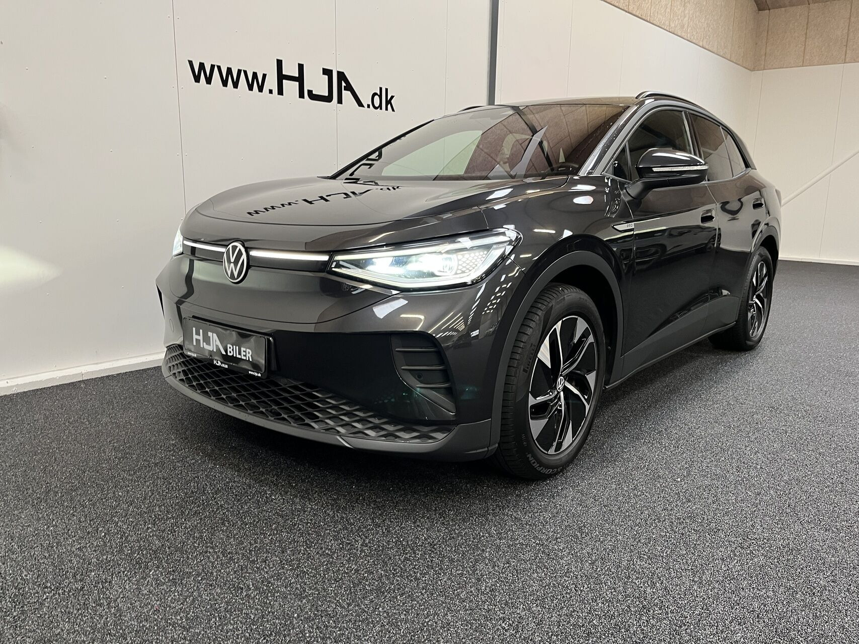 Grå VW ID.4 fra 2022