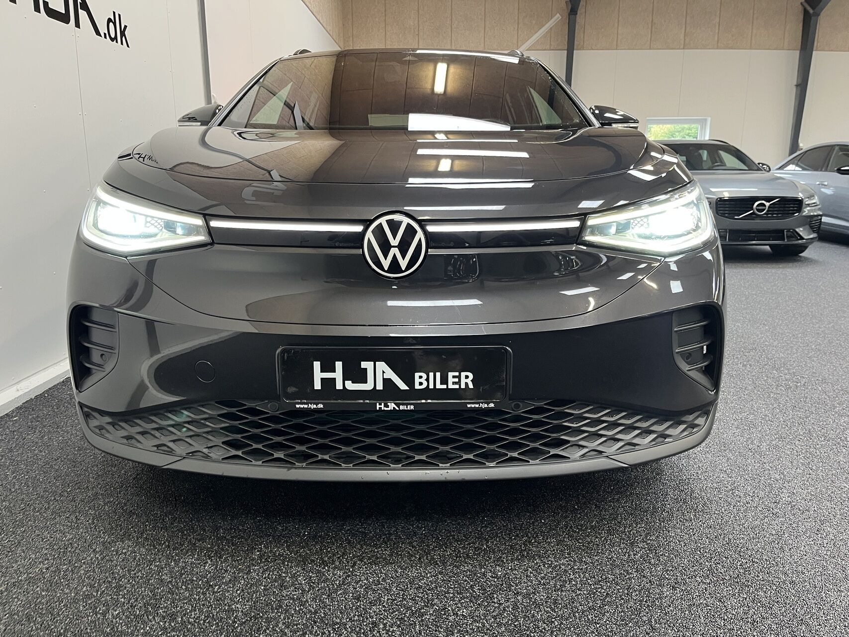 Grå VW ID.4 fra 2022