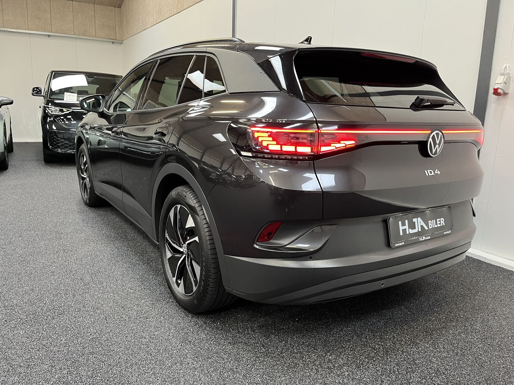 Grå VW ID.4 fra 2022