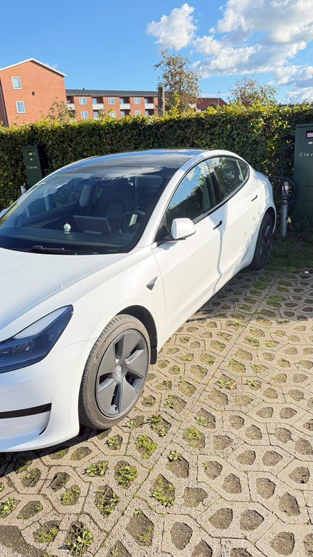 Tesla Model 3 Standard Range 208 kW