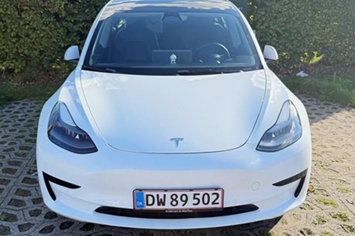 undefined Tesla Model 3 fra 2022