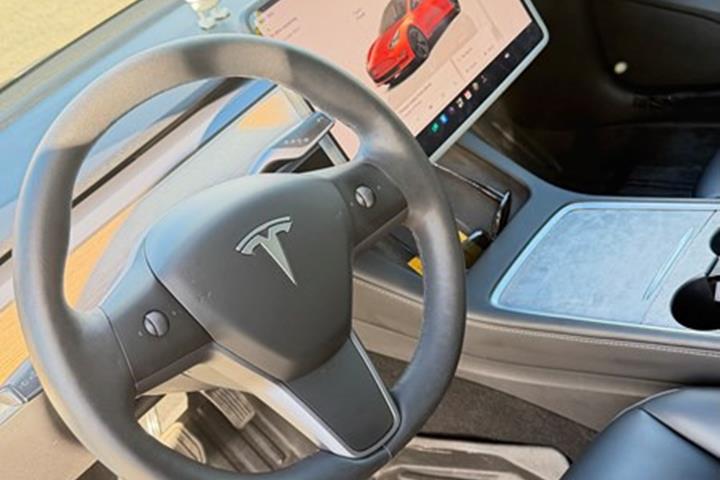 undefined Tesla Model 3 fra 2022