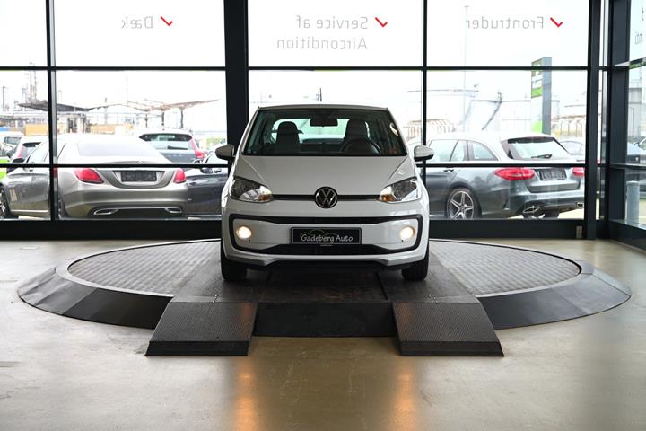 Hvid VW UP! fra 2020