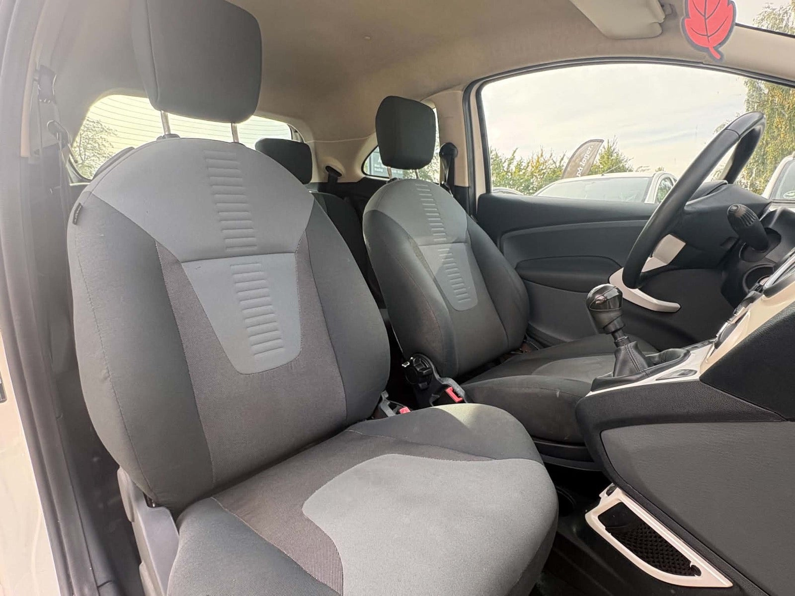 Sort Ford Ka fra 2013