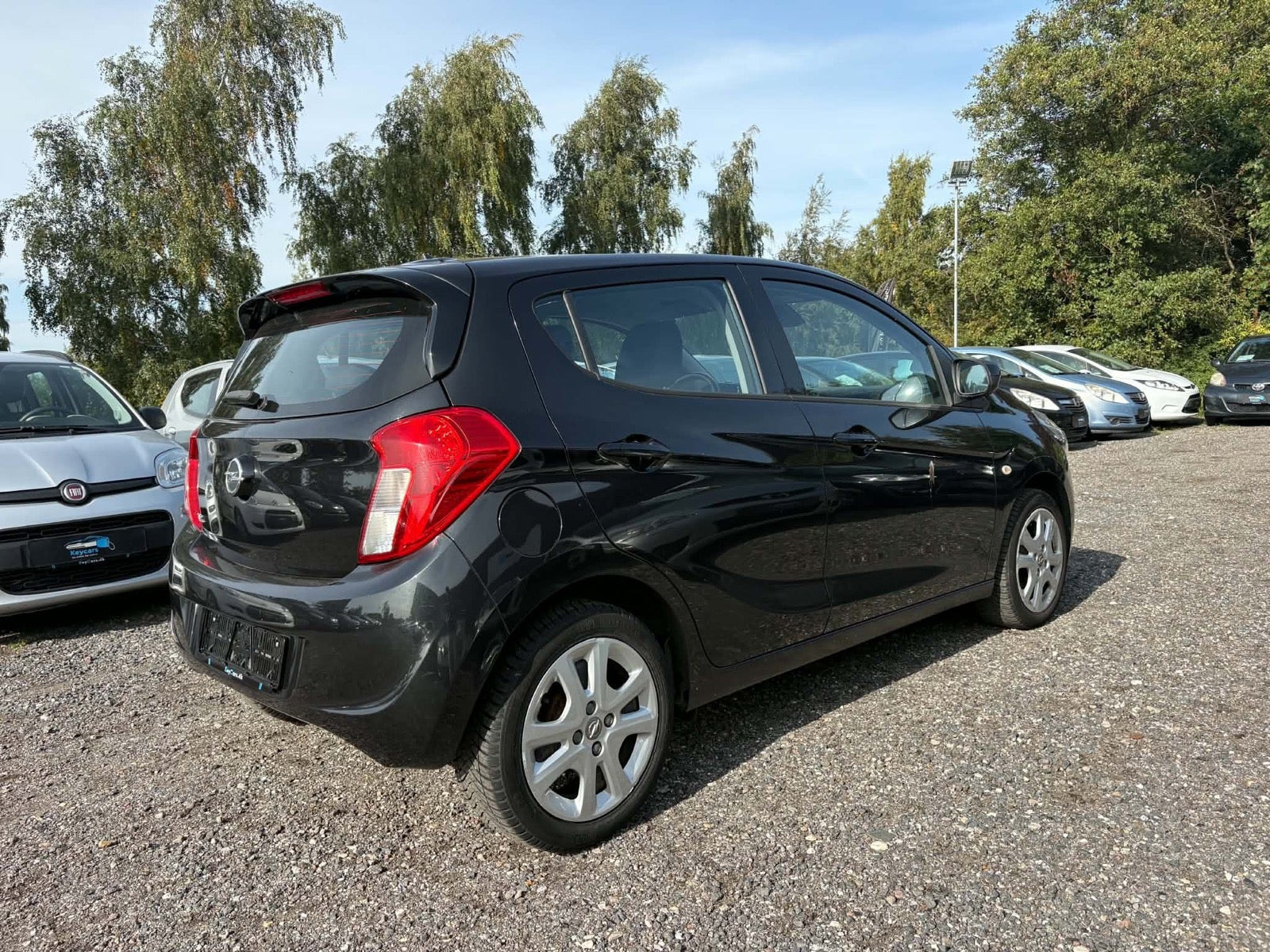 Sort Opel Karl fra 2015