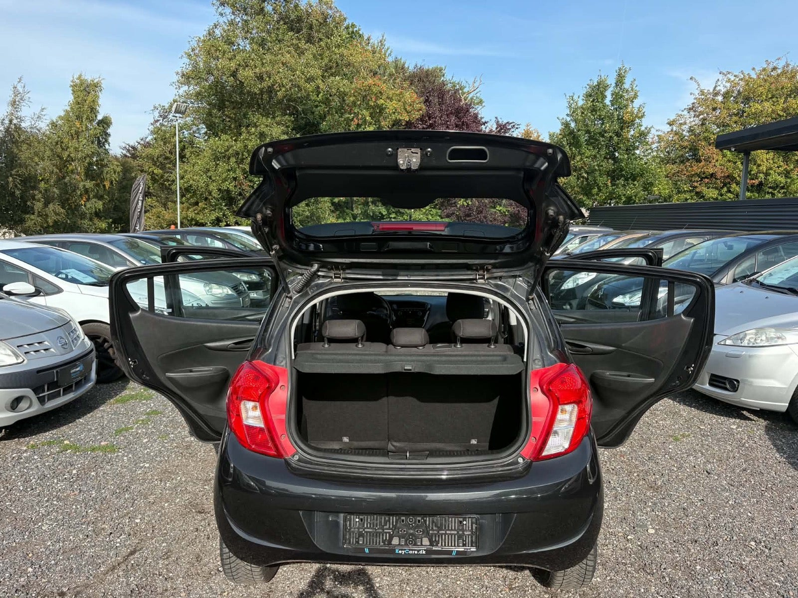 Sort Opel Karl fra 2015