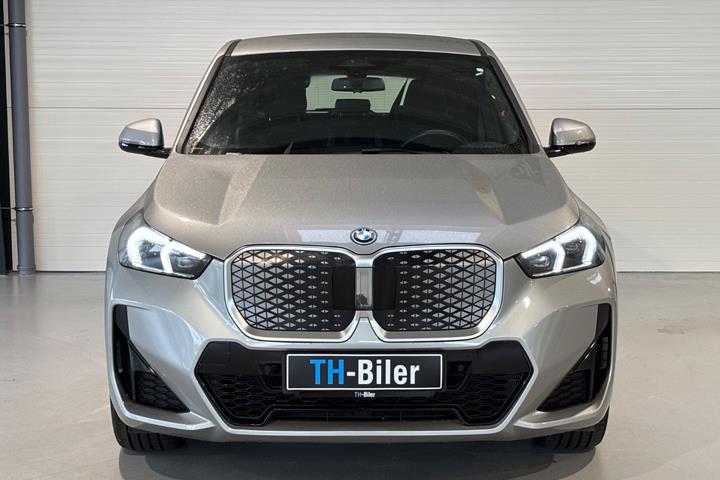 undefined BMW iX1 fra 2024