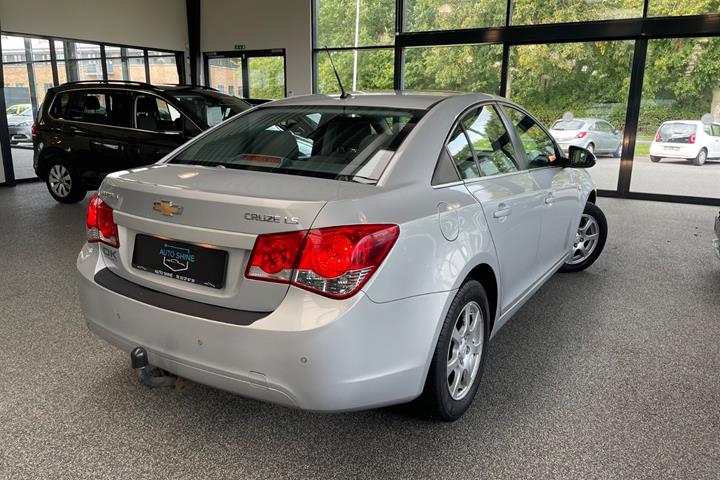 undefined Chevrolet Cruze fra 2010