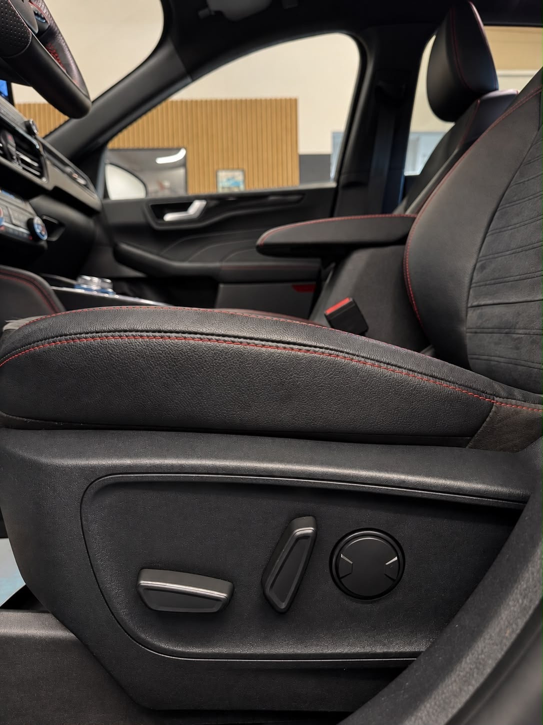 undefined Ford Kuga fra 2022