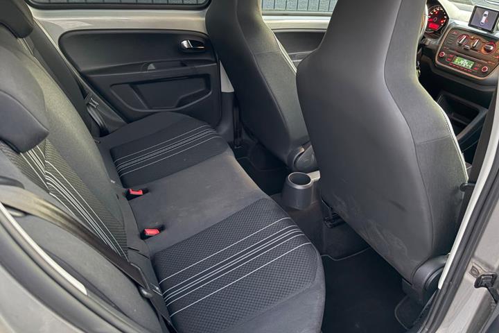 Sølv Seat Mii fra 2017