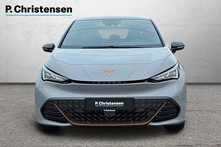 Grå Cupra Born fra 2024