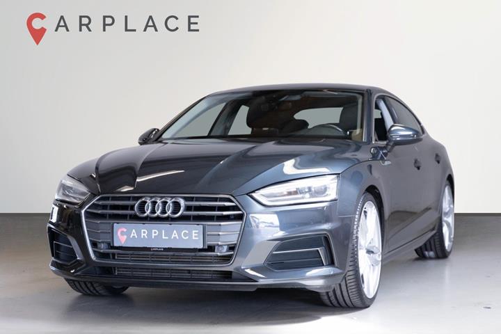 Grå Audi A5 fra 2018