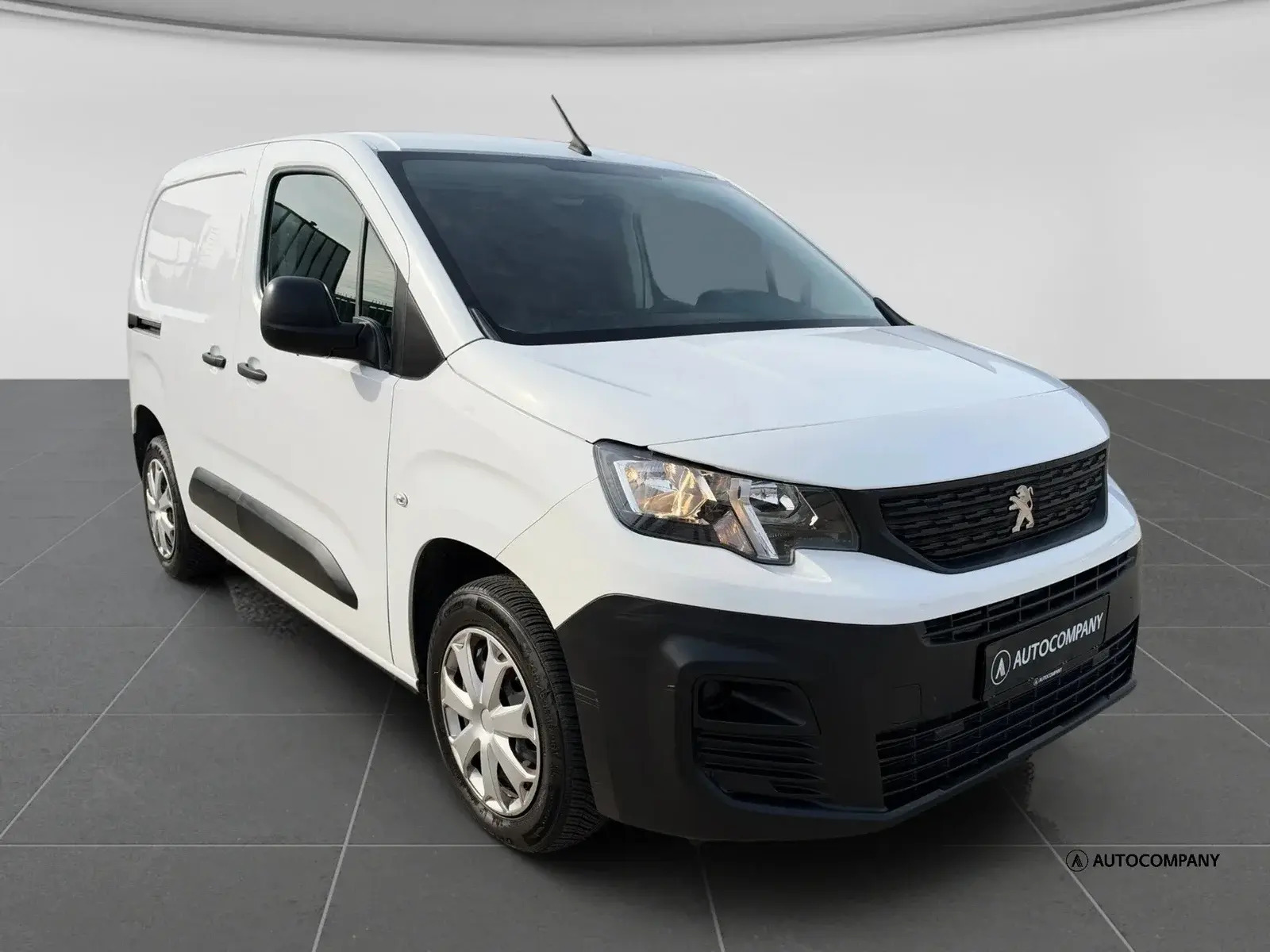 undefined Peugeot Partner fra 2021