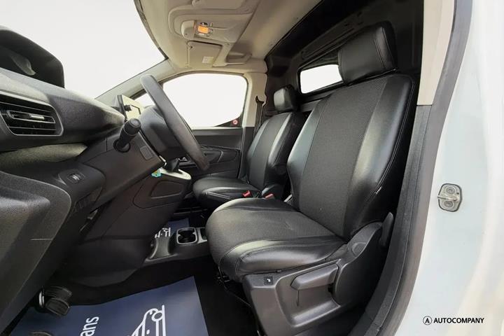 undefined Peugeot Partner fra 2021