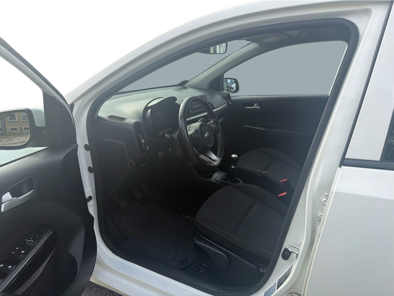 Hvid Kia Picanto fra 2018