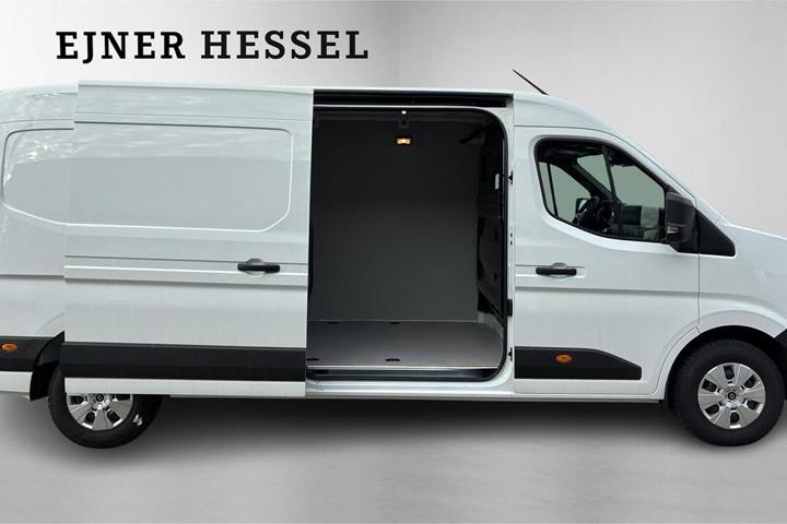 Hvid Renault Master V T35 fra 2025