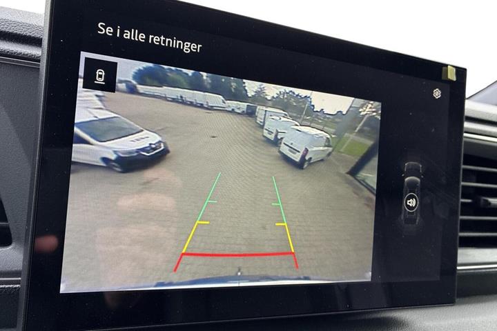 Hvid Renault Master V T35 fra 2025