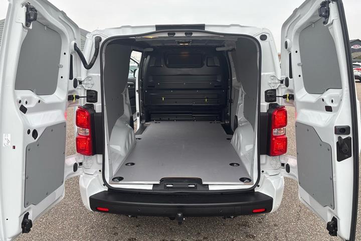 Hvid Citroën e-Jumpy fra 2026