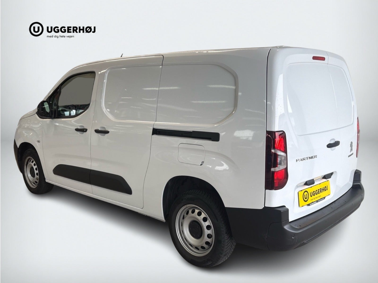 Hvid Peugeot Partner fra 2024