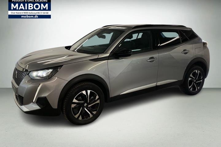 Grå Peugeot 2008 fra 2023