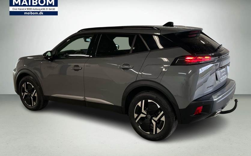 Peugeot 2008 1,2 PureTech 130 First Selection EAT8