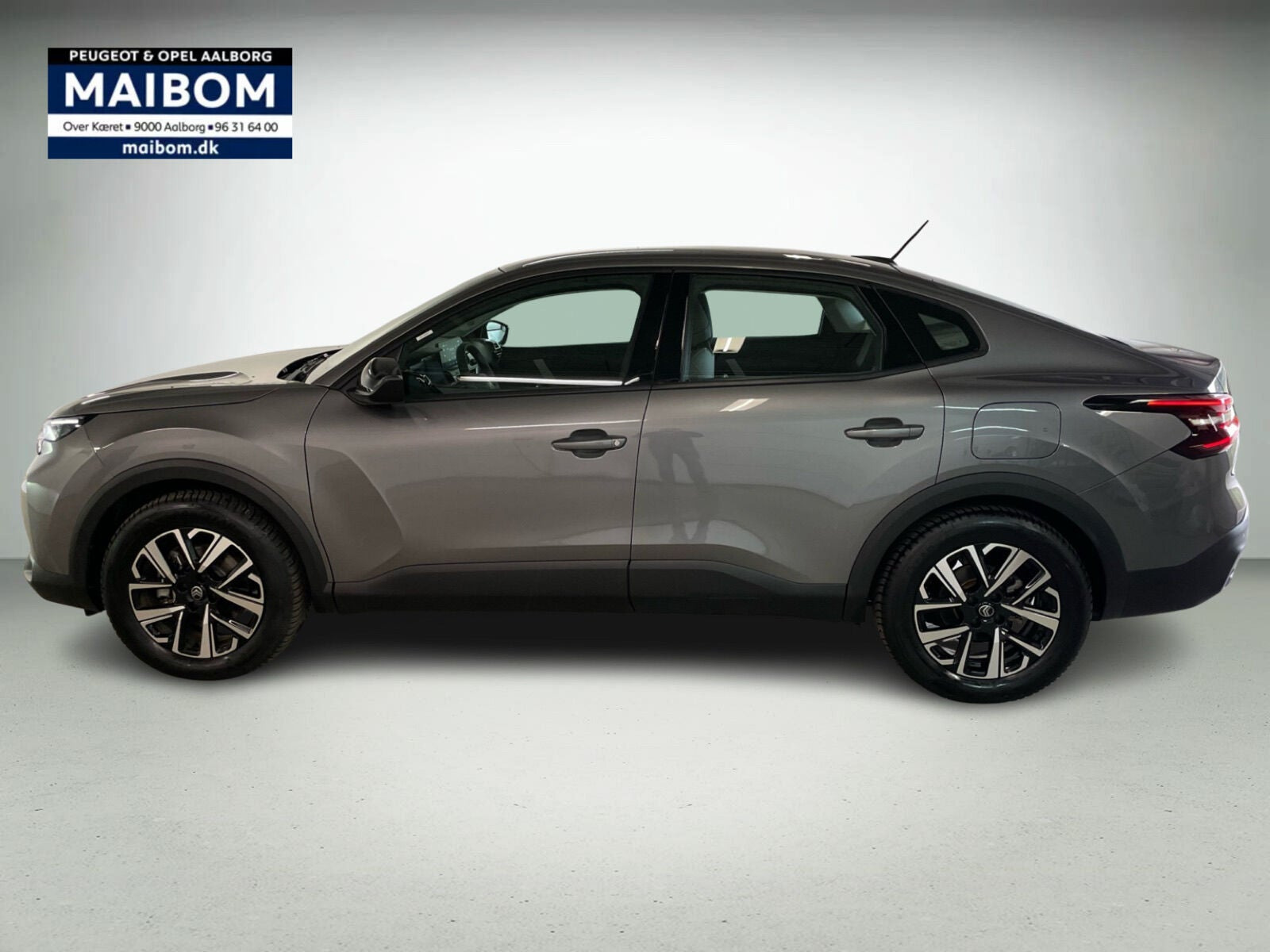 Sort Citroën ë-C4 X fra 2025