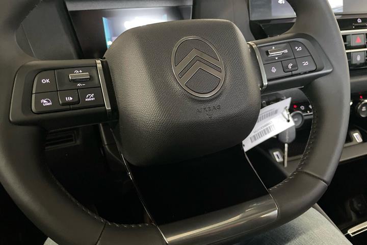 Sort Citroën ë-C4 X fra 2025