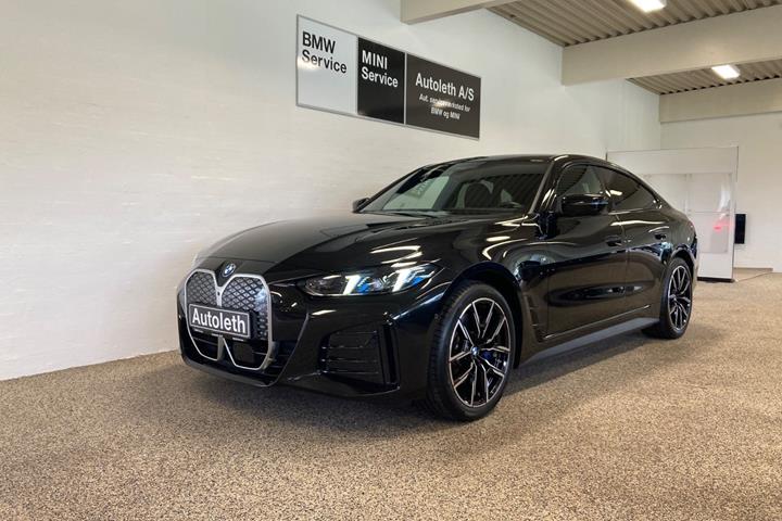 Sort BMW i4 fra 2025