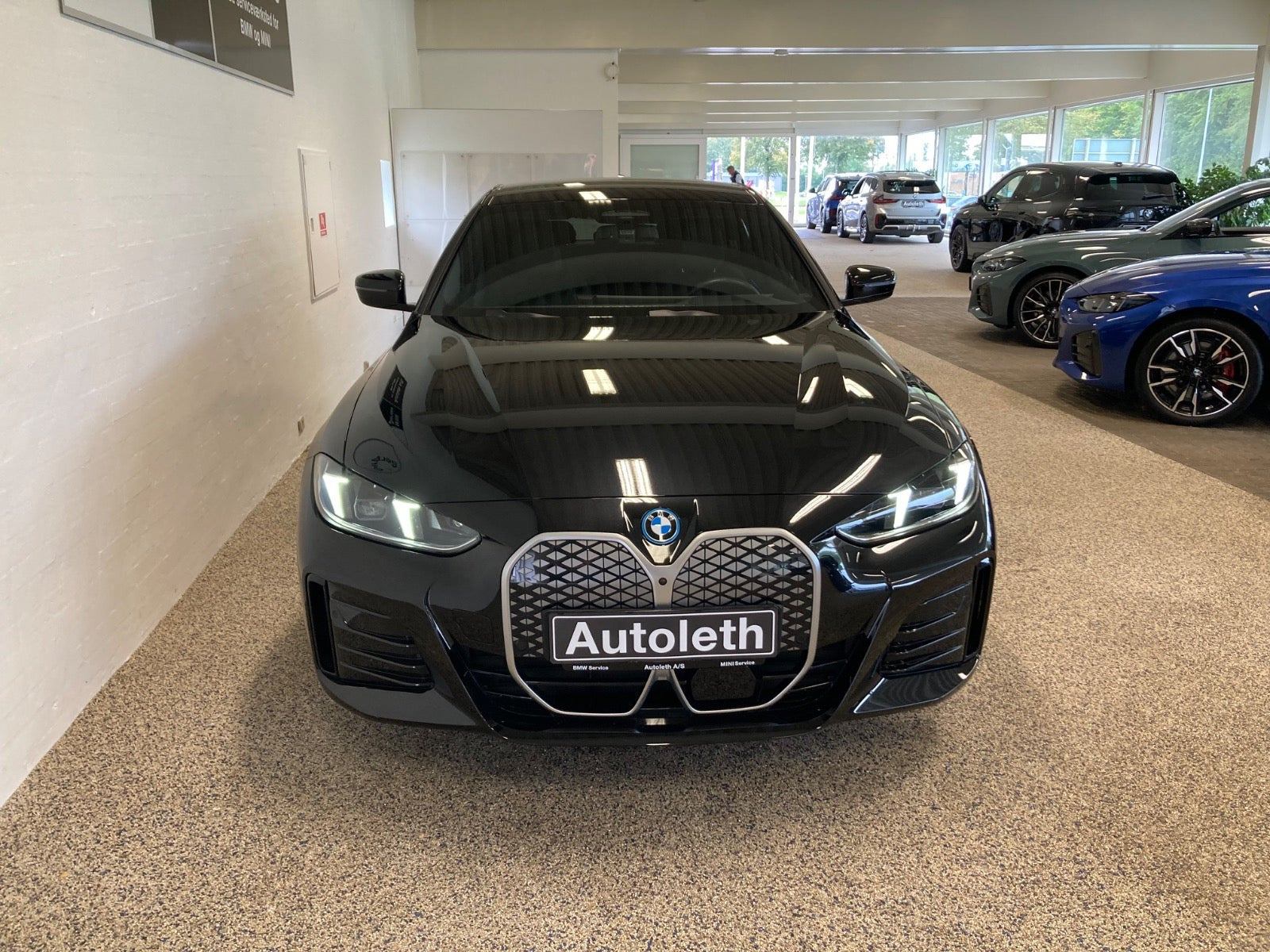 Sort BMW i4 fra 2025