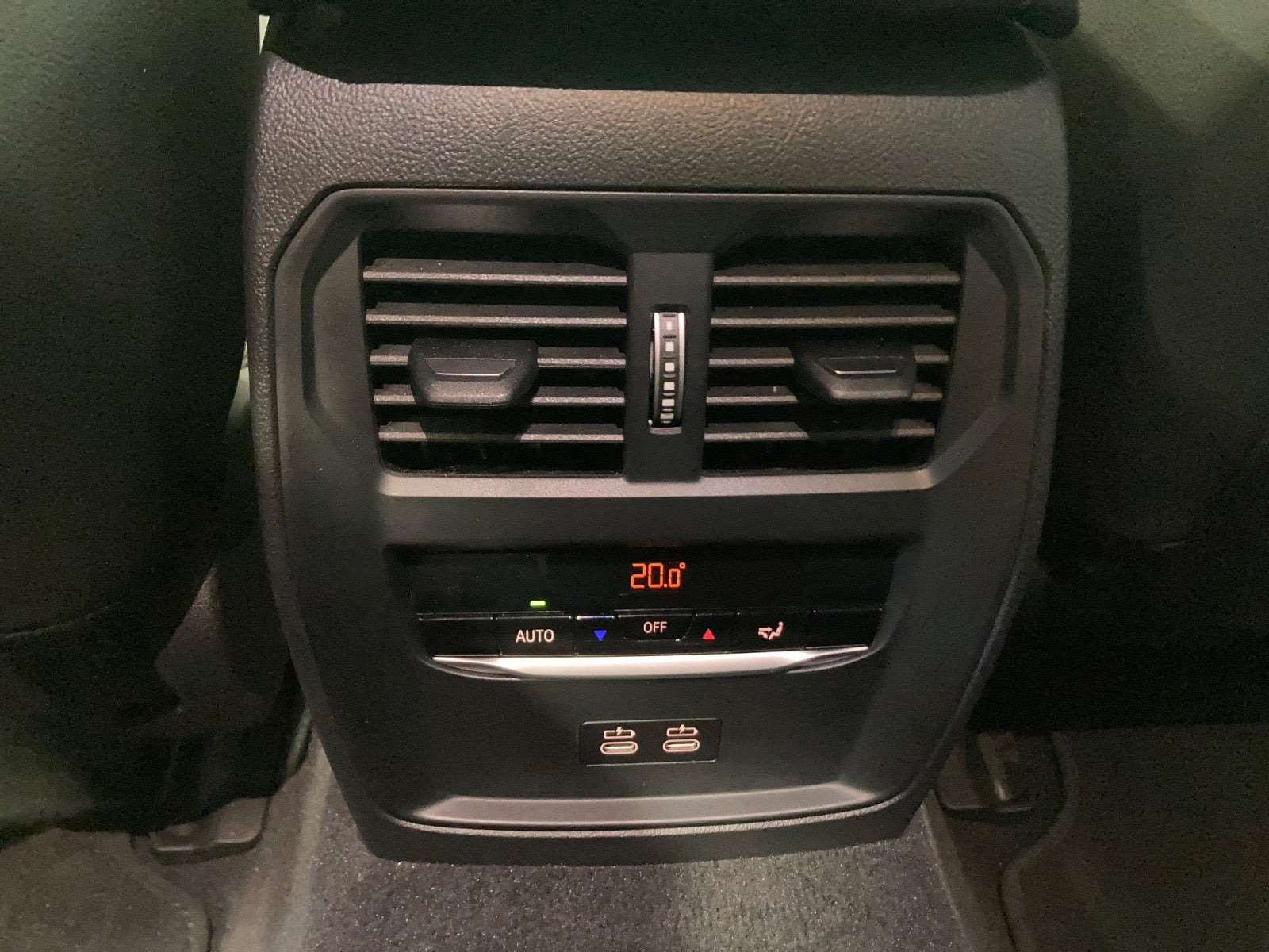 Sort BMW i4 fra 2025