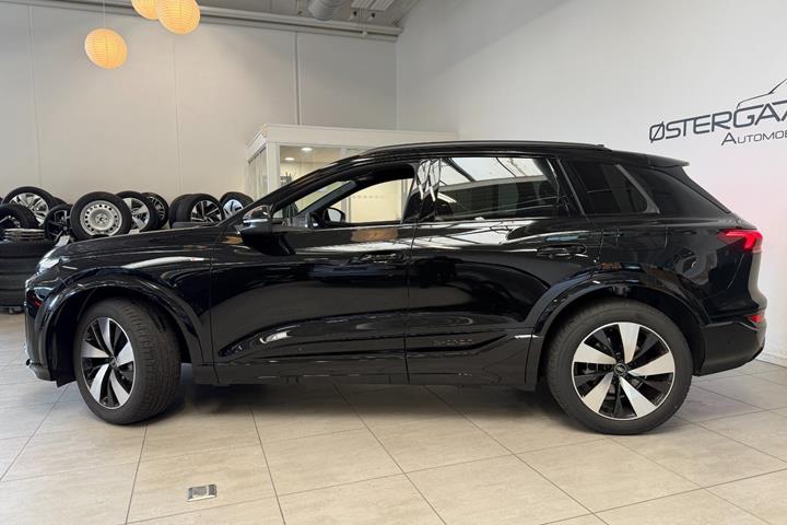 Sort Audi Q6 e-tron fra 2027