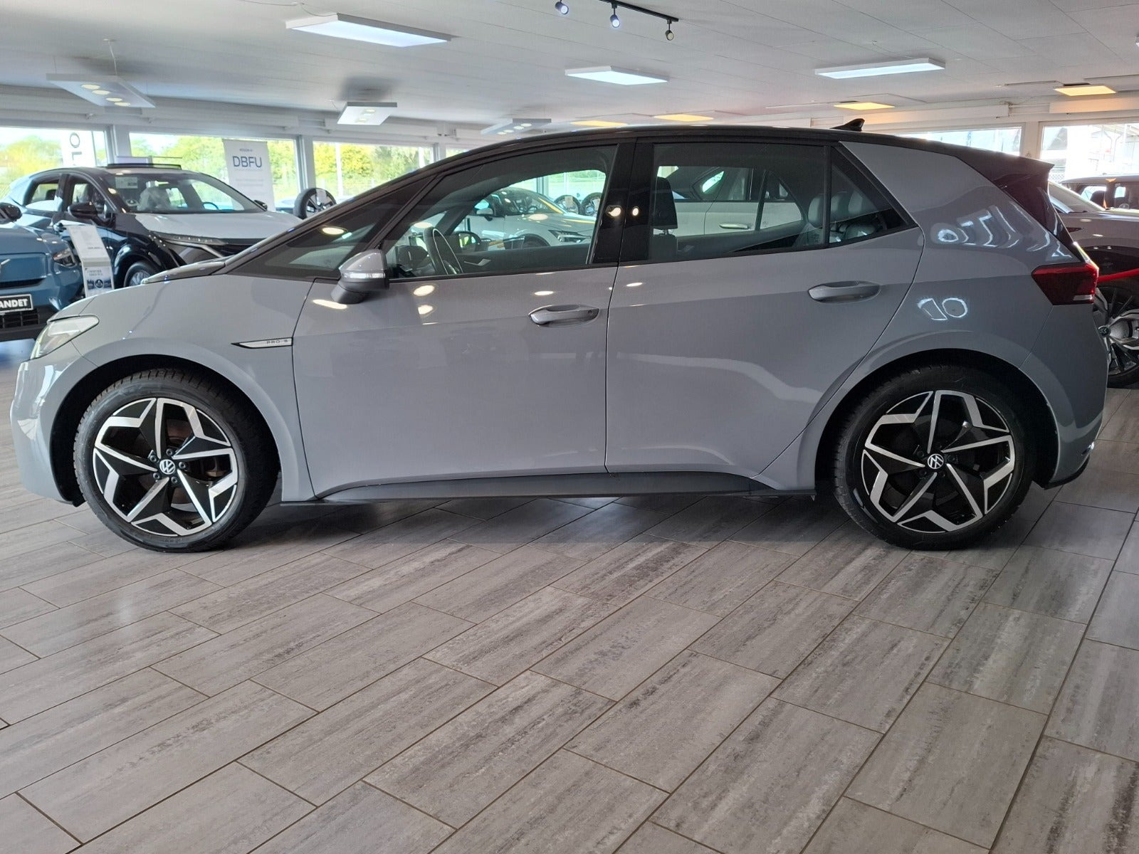 Grå VW ID.3 fra 2023
