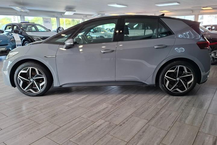 Grå VW ID.3 fra 2023