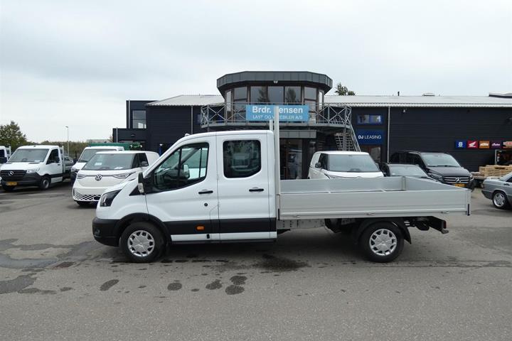 Hvid Ford Transit 350 L3 Chassis fra 2025