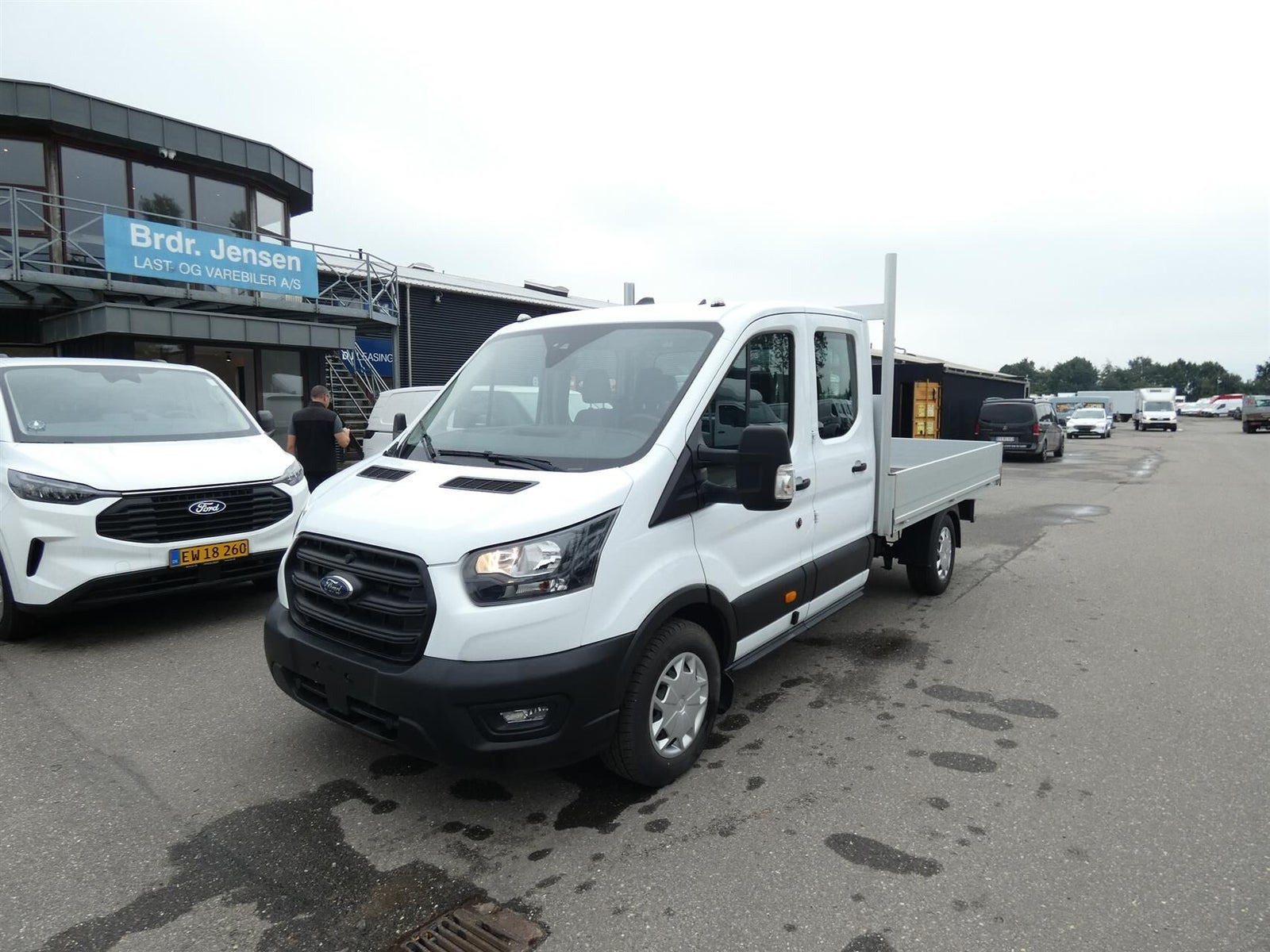 Hvid Ford Transit 350 L3 Chassis fra 2025