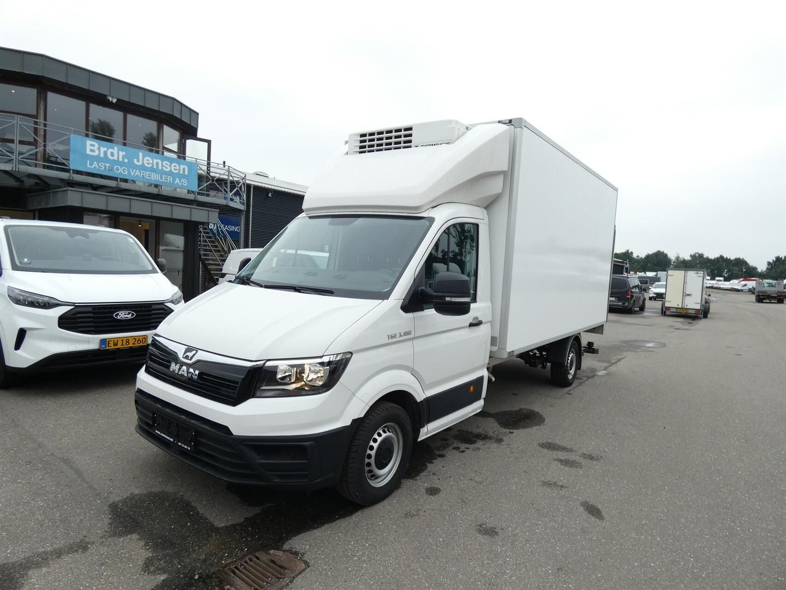 MAN TGE 2,0 3.180 Kølebox m/lift L4 aut. FWD