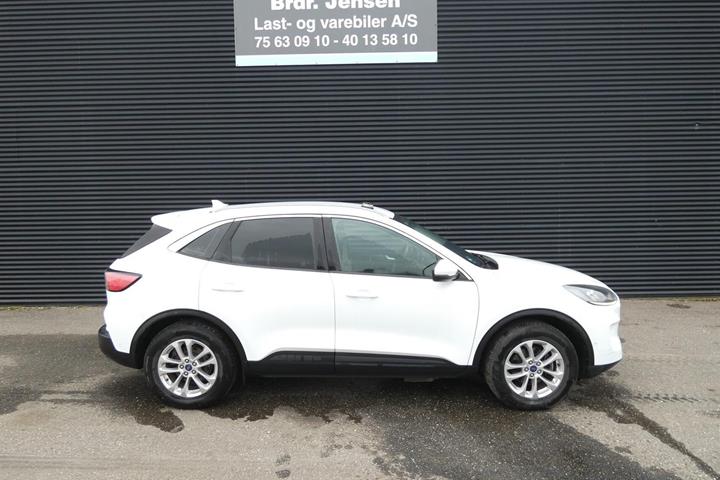 Hvid Ford Kuga fra 2022