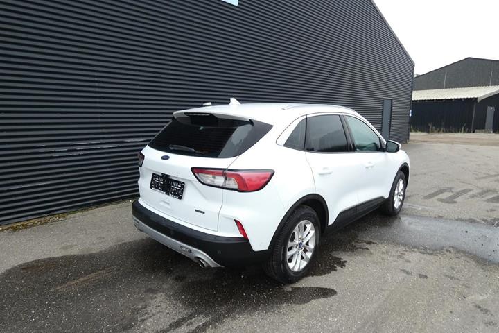 Hvid Ford Kuga fra 2022