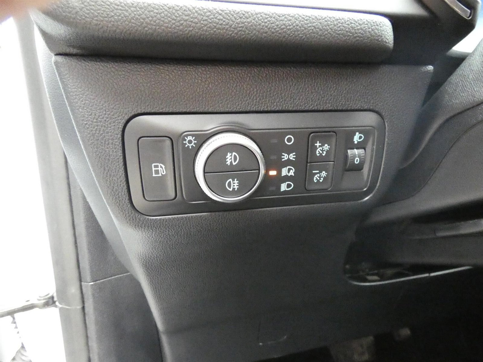 Hvid Ford Kuga fra 2022
