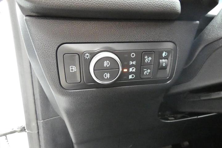Hvid Ford Kuga fra 2022