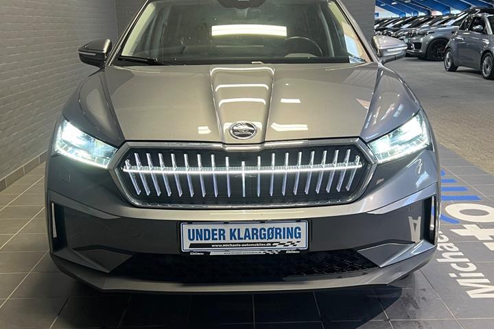 Sort Skoda Enyaq fra 2023