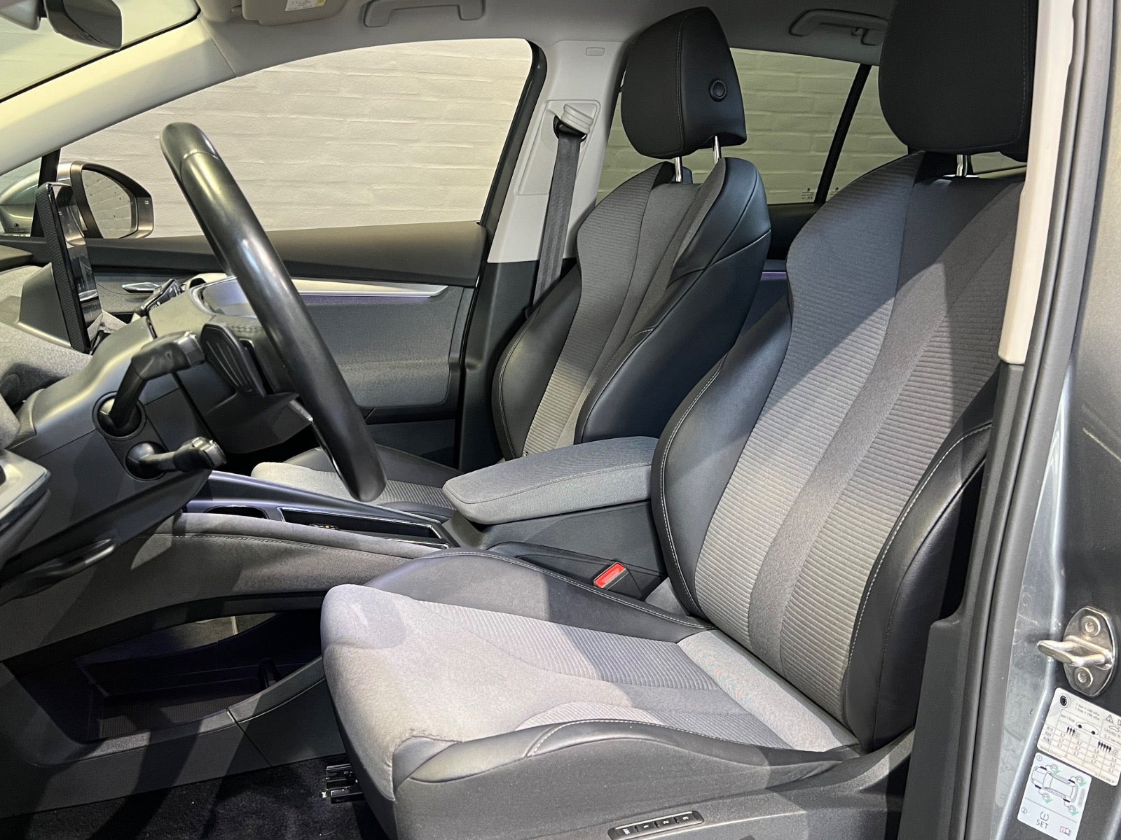 Sort Skoda Enyaq fra 2023