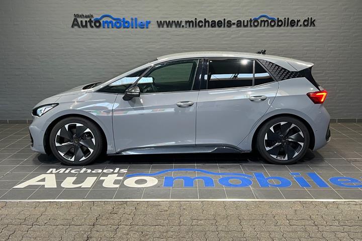 Grå Cupra Born fra 2023