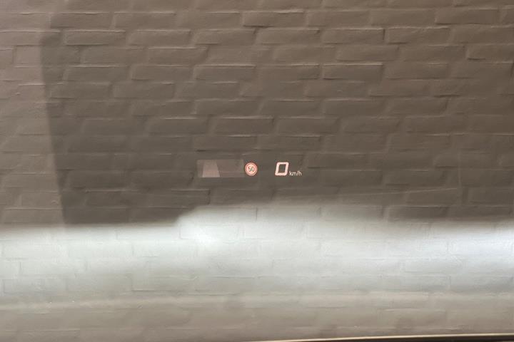 Grå Cupra Born fra 2023