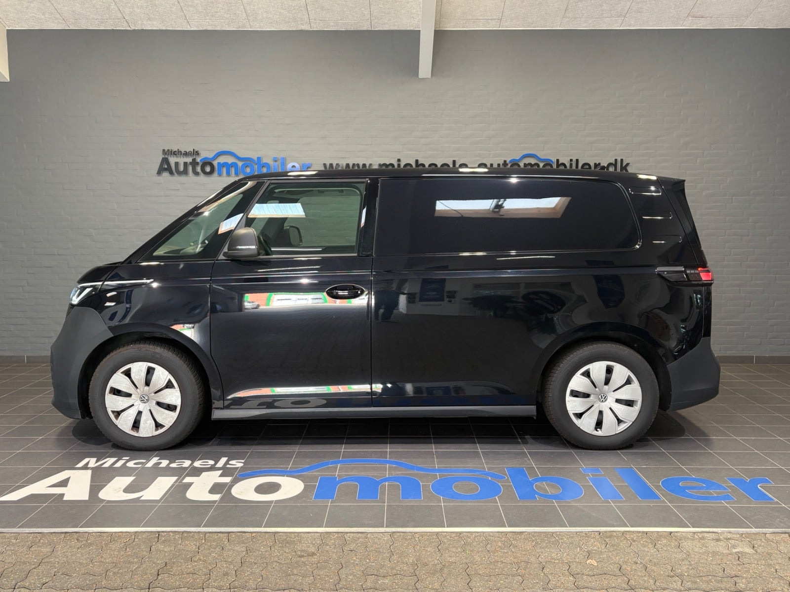 Sort VW ID.Buzz fra 2024