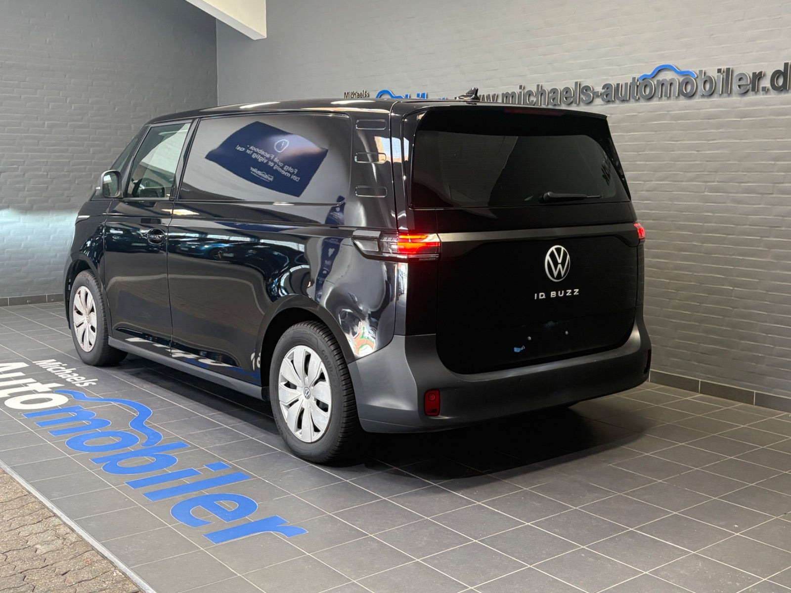 Sort VW ID.Buzz fra 2024